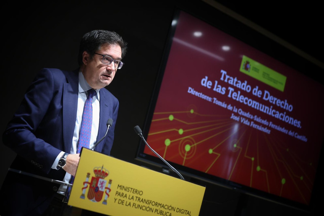 El Ministerio para la Transformación Digital y de la Función Pública acoge la presentación del Tratado de Derecho de las Telecomunicaciones