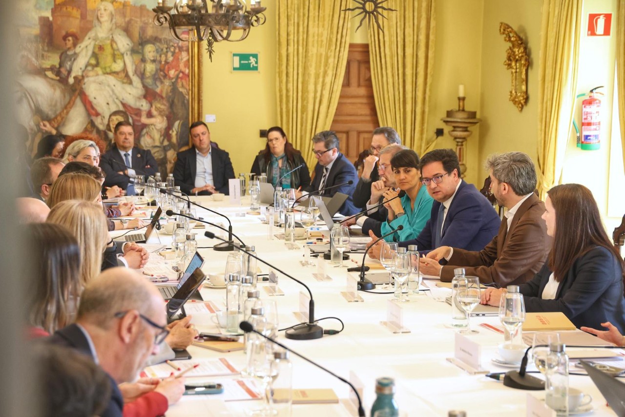 Reunión del ministro con el Laboratorio de Ideas y su Comité Asesor.