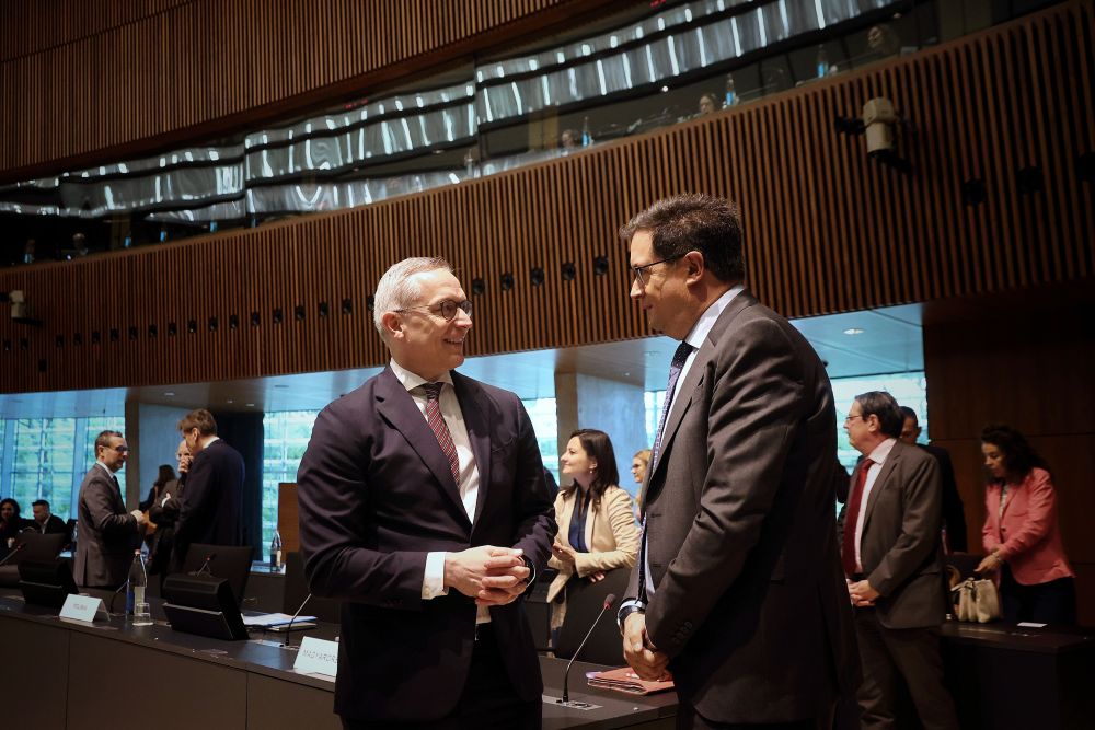 El ministro Óscar López antes del Consejo de Ministros de Telecomunicaciones de la UE celebrado en Luxemburgo.