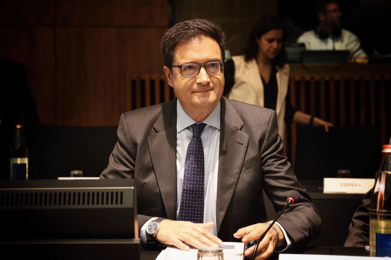 El ministro Óscar López.