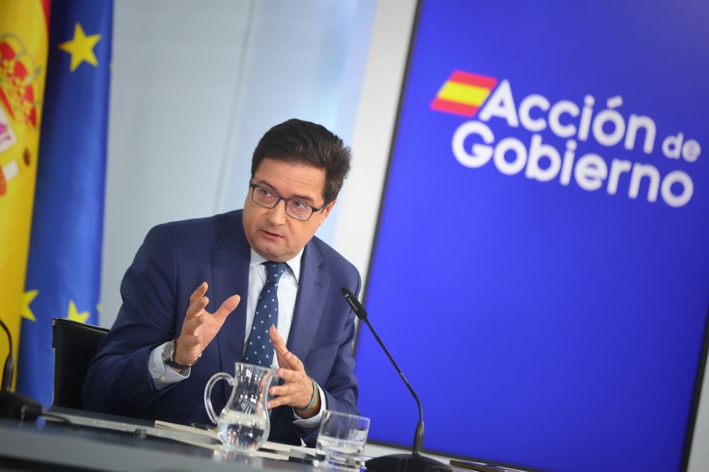 El ministro Óscar López.