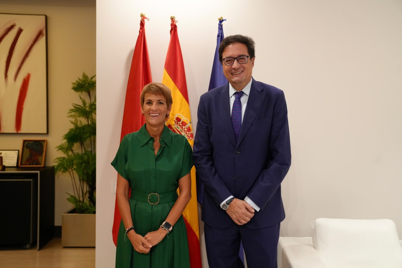 Óscar López y María Chivite.