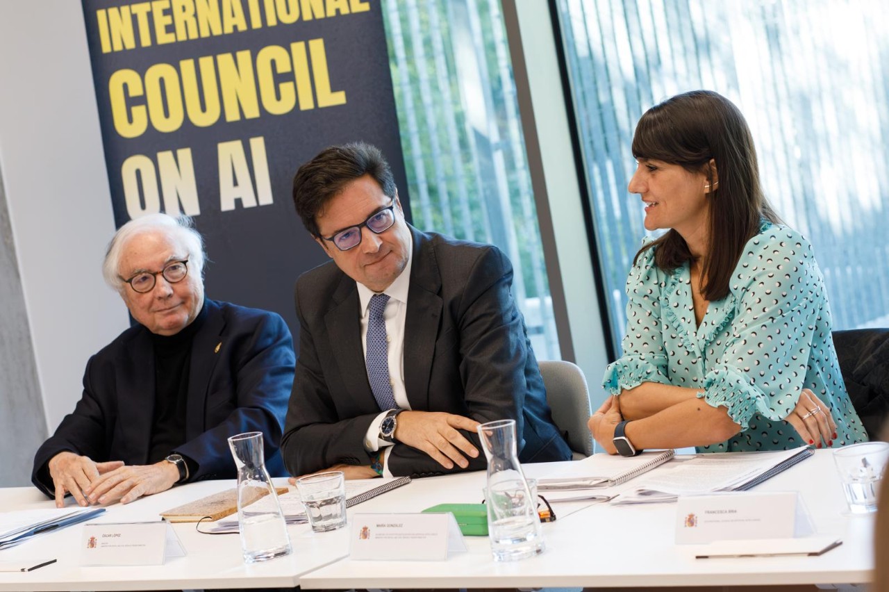 Reunión del Consejo Asesor de IA. 