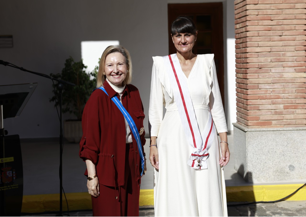 María González Veracruz y Amparo Valcarce