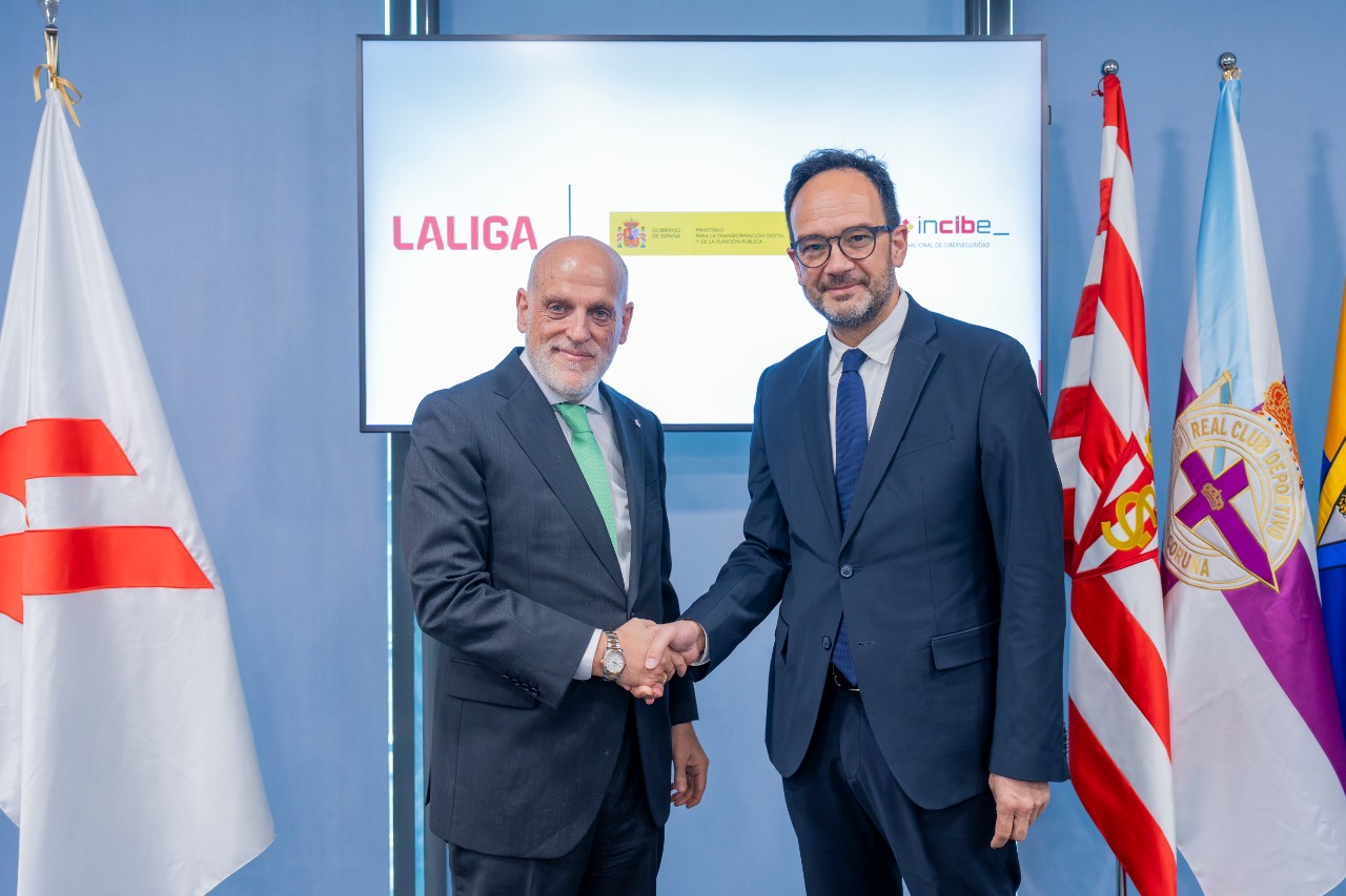 La Secretaría de Estado de Telecomunicaciones e Infraestructuras Digitales y LALIGA firman un acuerdo para impulsar la cultura de la ciberseguridad
