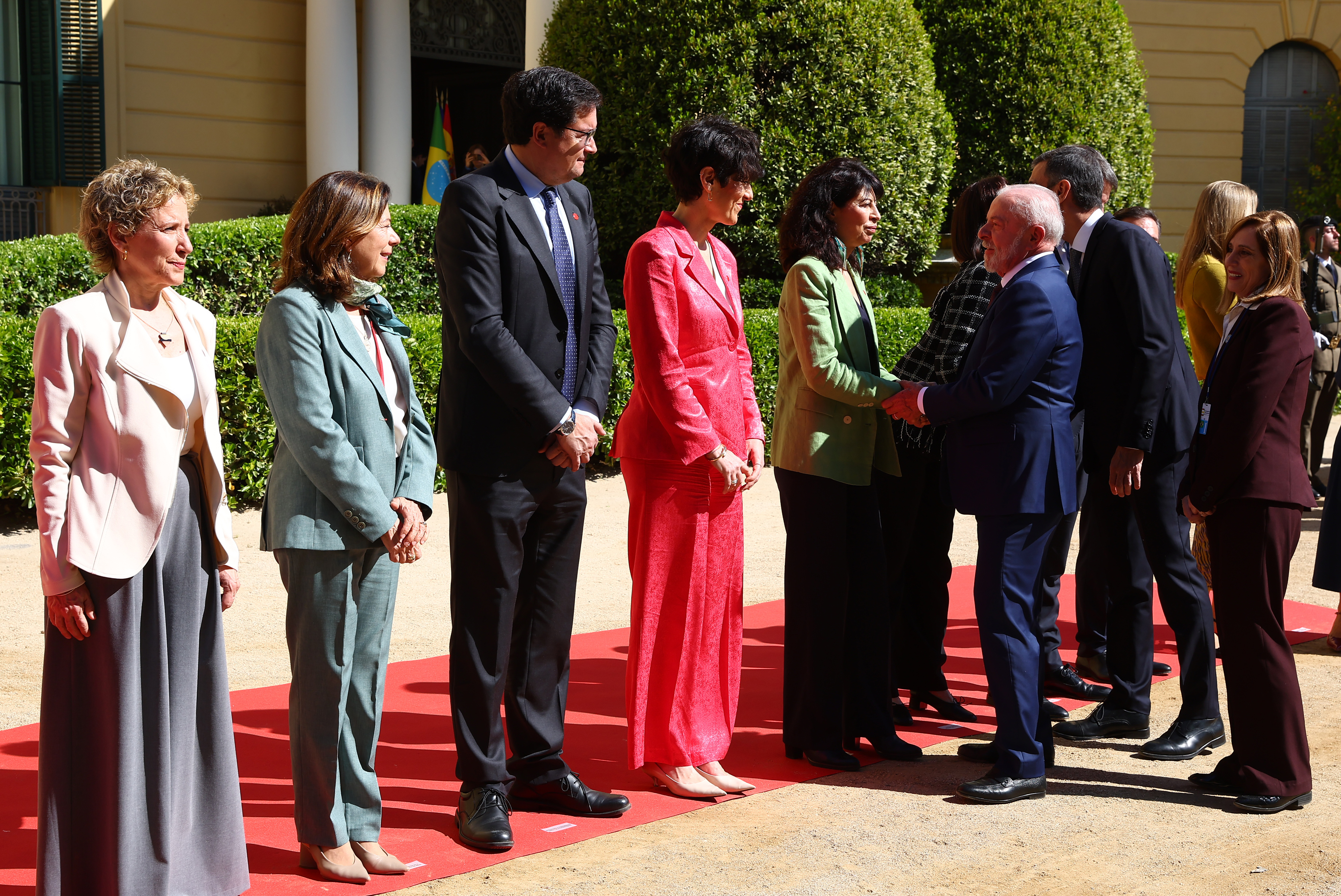 El ministro Óscar López, durante la visita del presidente de Brasil, Lula da Silva, en Barcelona.