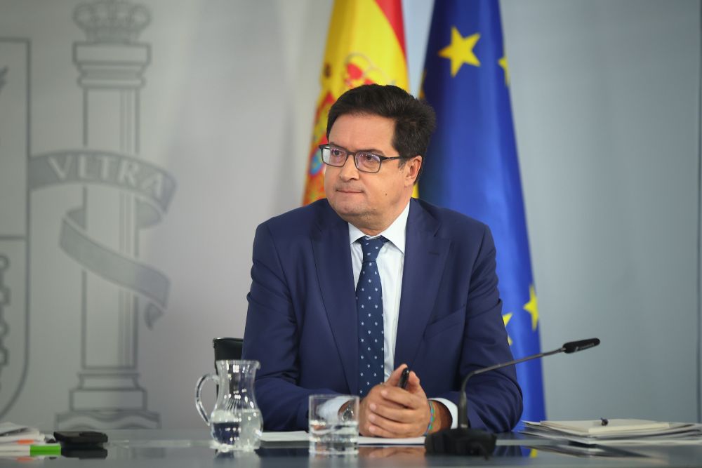 El ministro Óscar López.