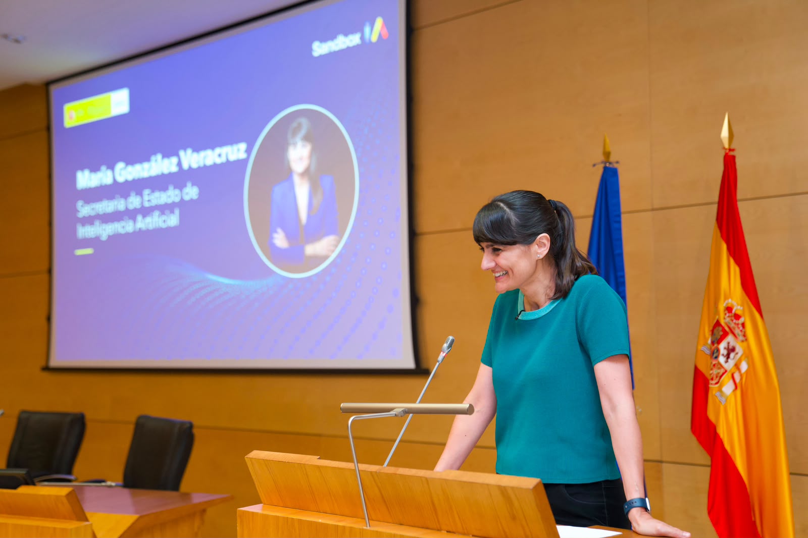 María González Veracruz, secretaria de Estado.
