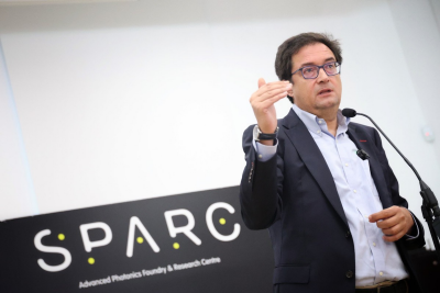 Ministroaren argazkia