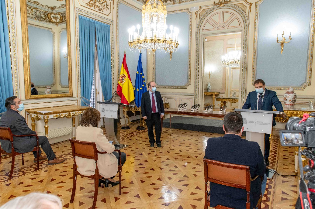 XIII Premios XIII Premios