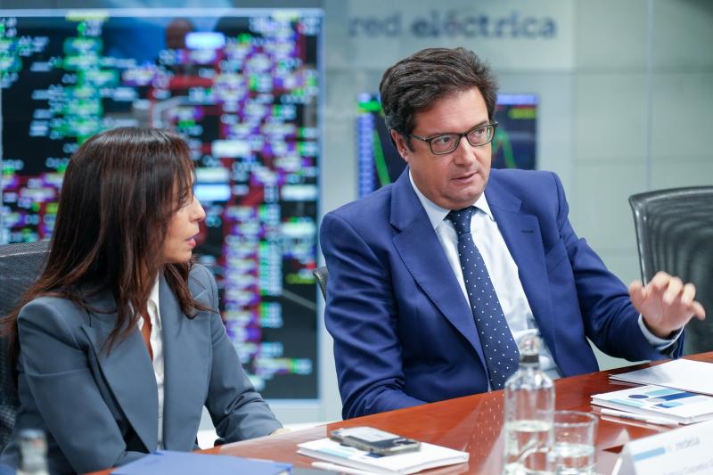 Óscar López y Beatriz Corredor en Redeia