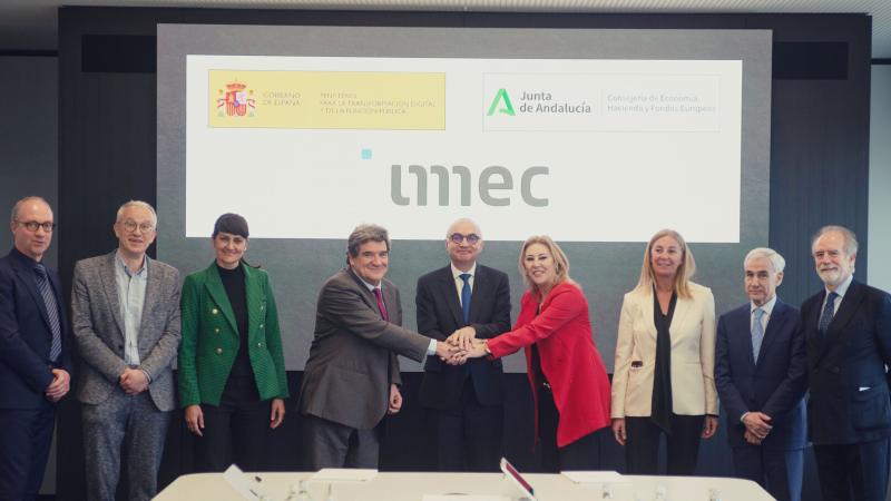 Foto ministro en IMEC